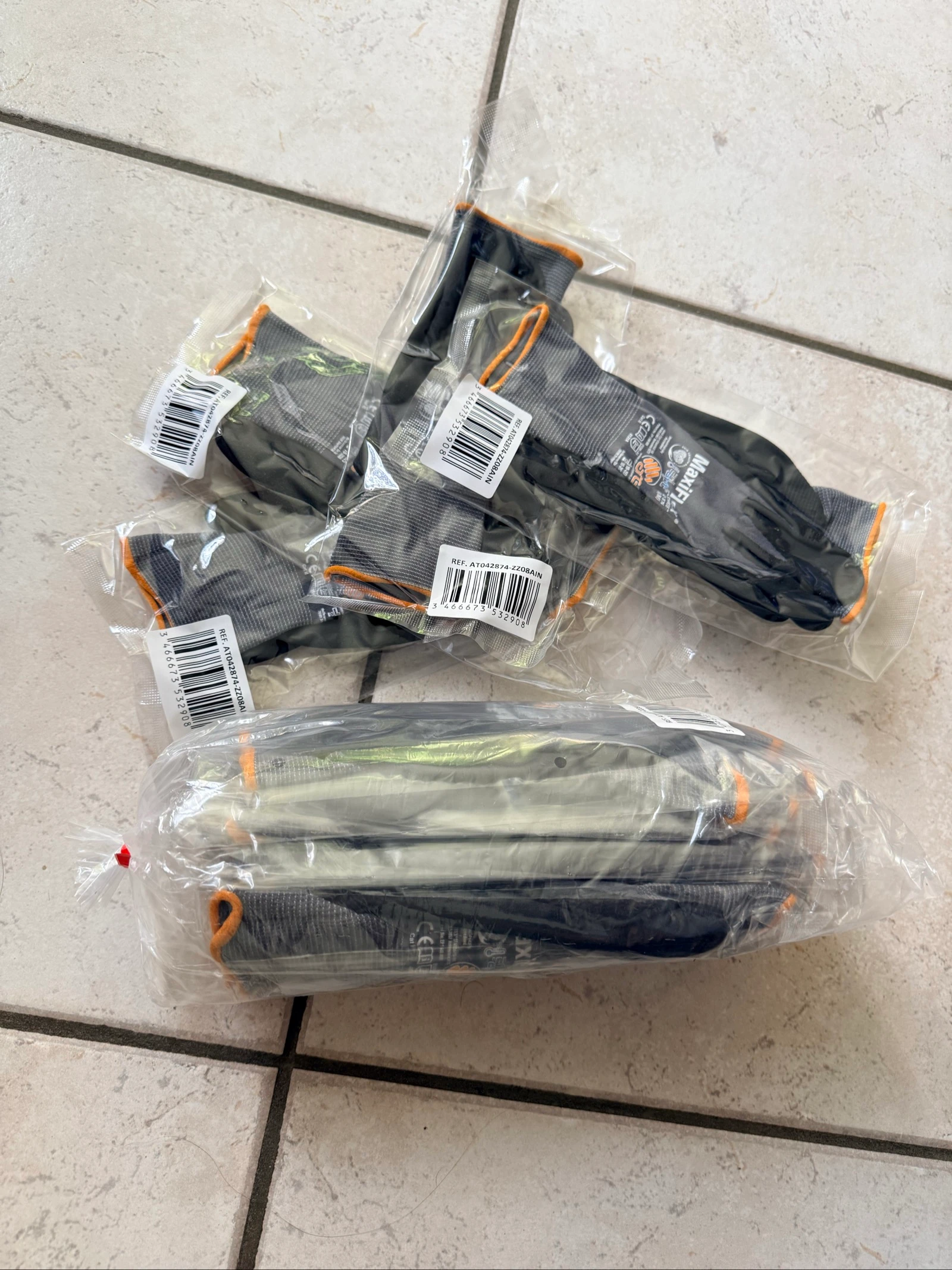 Lote de 14 pares de guantes 8M – photo 2